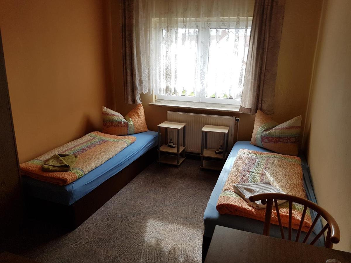 Hotel Arkona Genthin エクステリア 写真